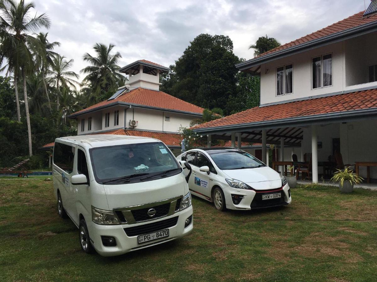Anuhas Airport Villas Katunayaka Exterior foto